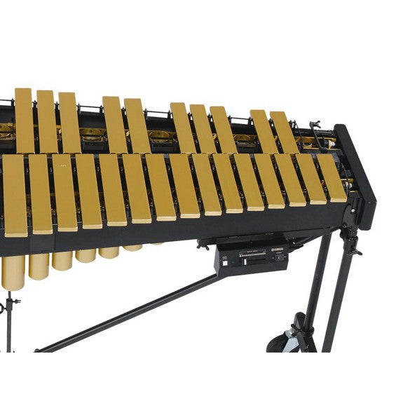 Yamaha 3.5 Octave Gold Soloist Vibraphone with Motor - Matte Finish