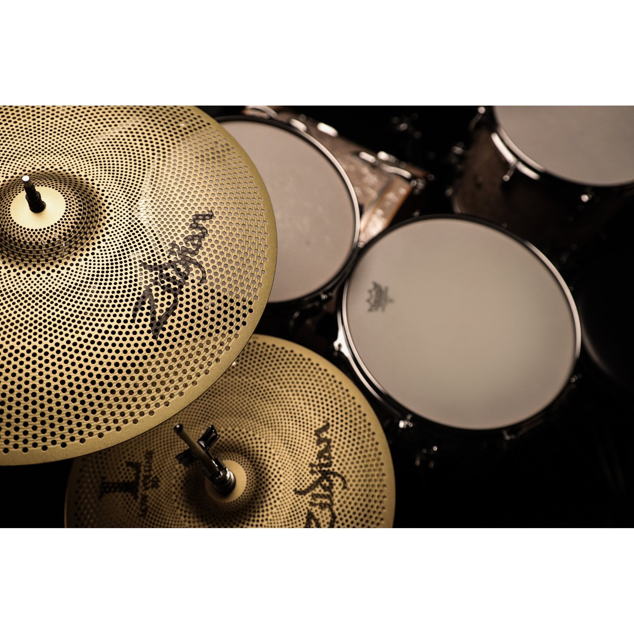 Zildjian L80 Low Volume Quiet Pack With Remo Silentstroke Drum